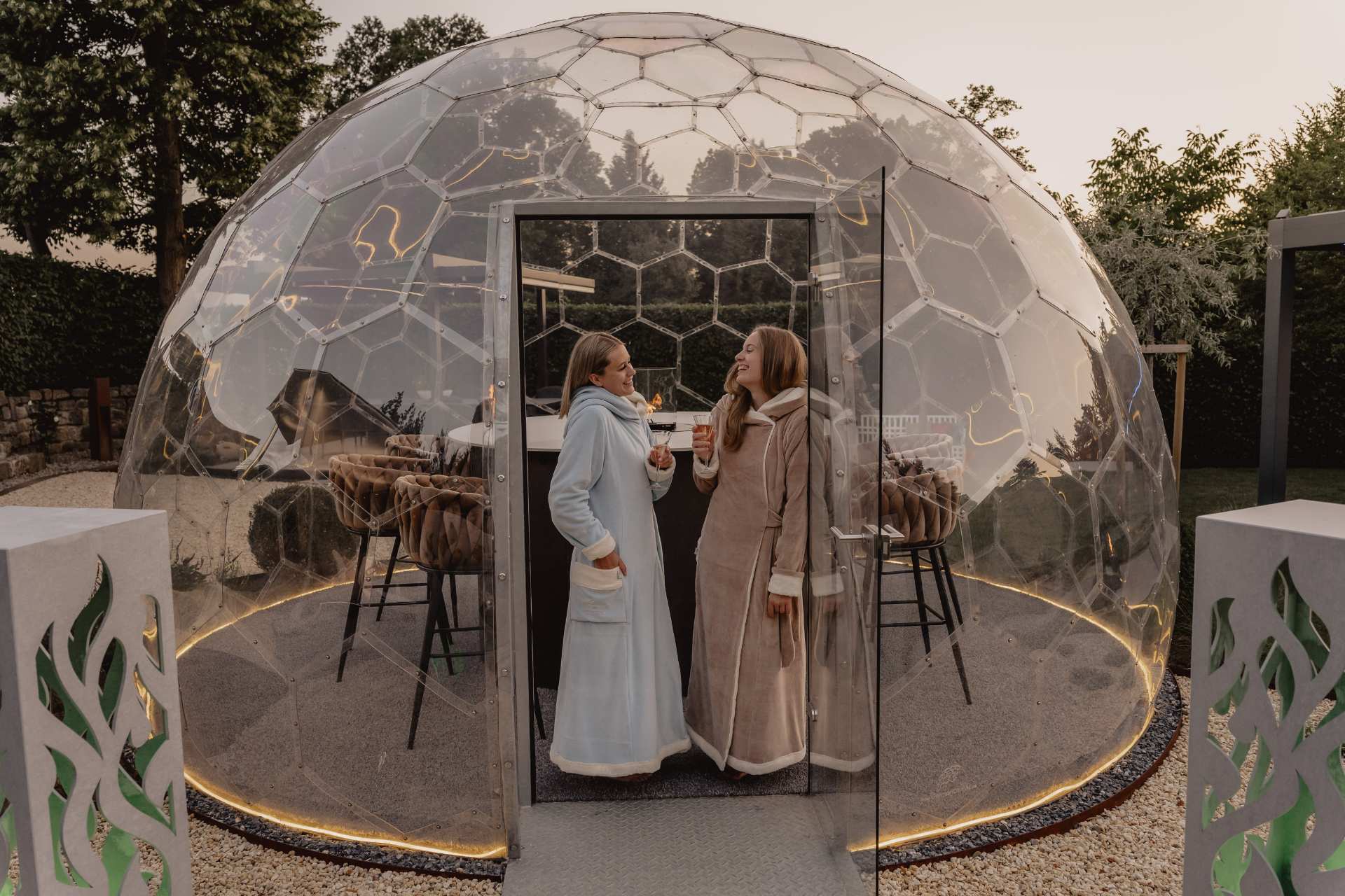 Transparente Kuppel German Dome 08