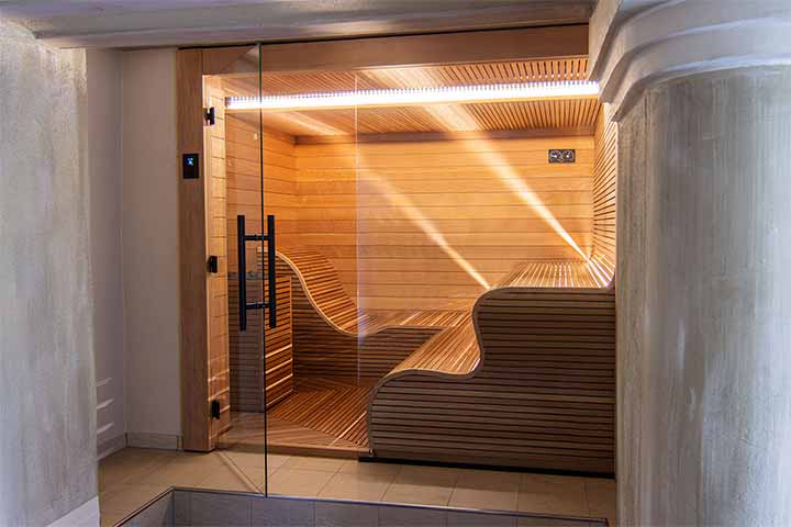 Innensauna Individuell LE Spa-Sauna im LE Showroom 01